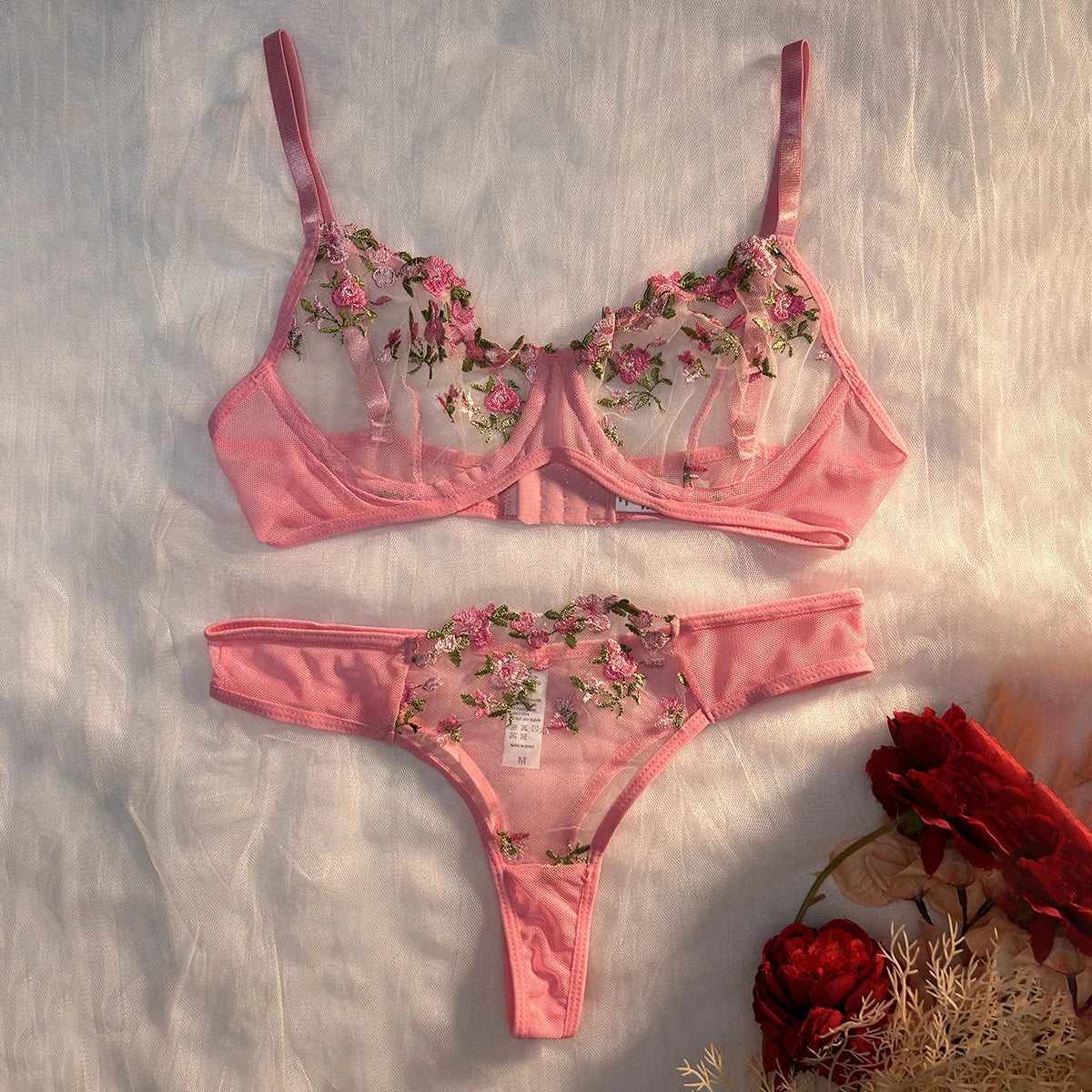 Conjunto de Lencería Floral Luxe
